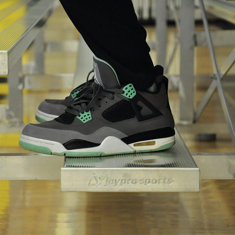 Jaypro Bleacher - 21' (3 Row - Single Foot Plank) - Standard, Outdoor BLCH-321