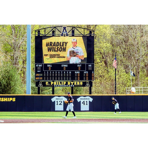 Varsity Scoreboards Outdoor LED Video Display Boards (8'x6')